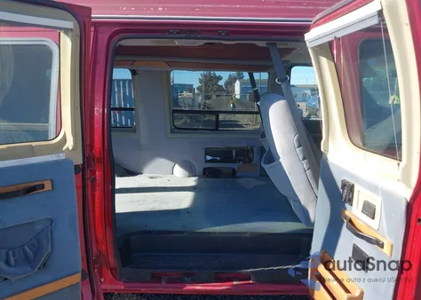 1994 Ford Econoline E150 Van из США, поврежденный, VIN 1FDEE14N1RHA03745